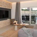 Villa Lapidea