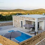 Villa Lapidea Vodice