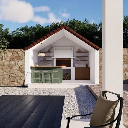 Villa Lapidea *